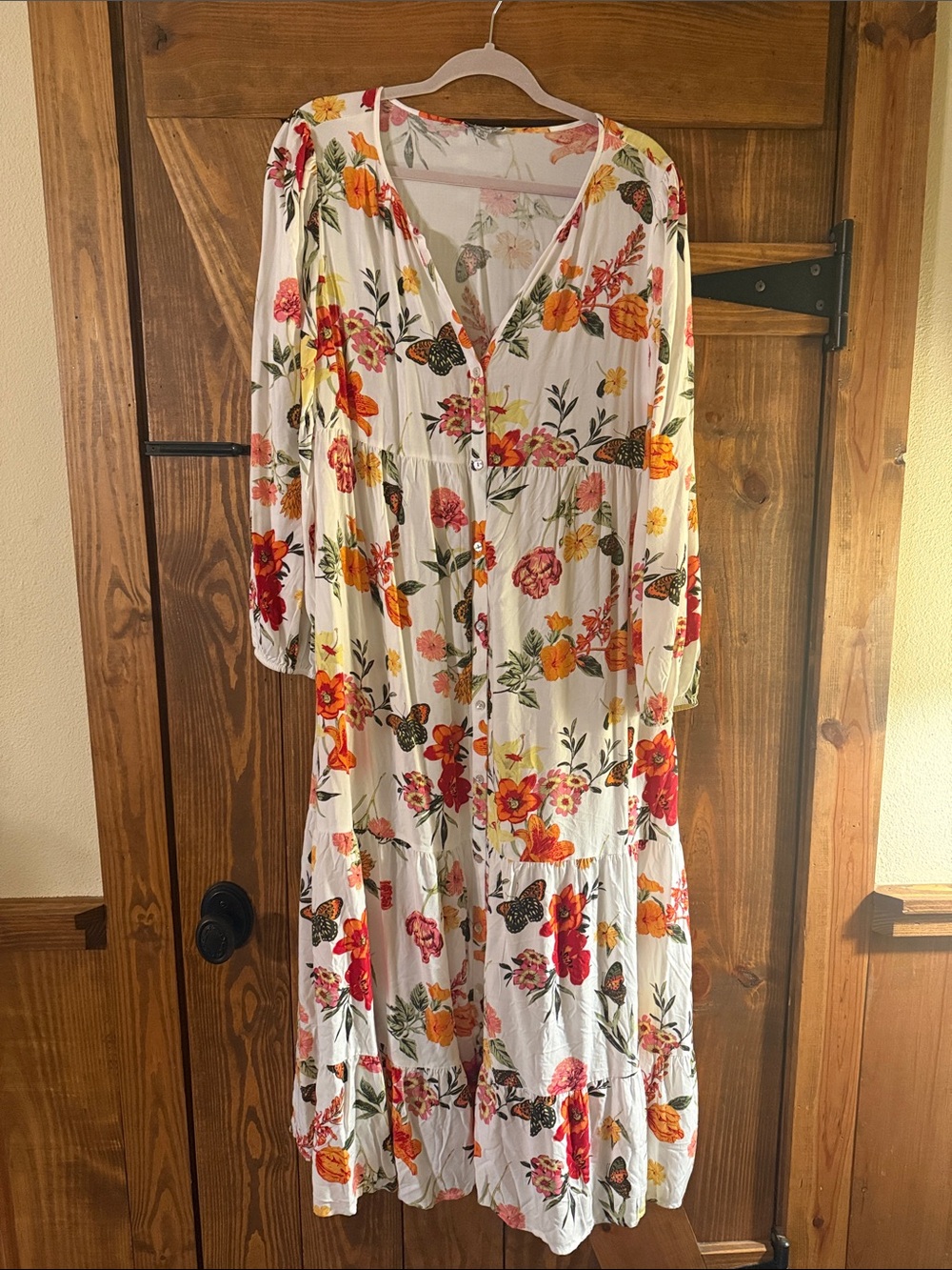 White Floral Maxi Dress with V-Neck and Button Detail